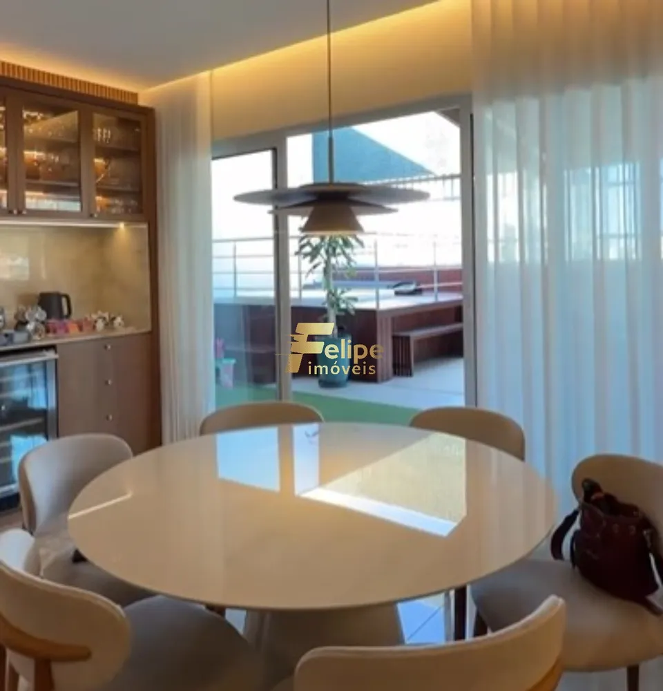 Cobertura, 3 quartos, 224 m² - Foto 4
