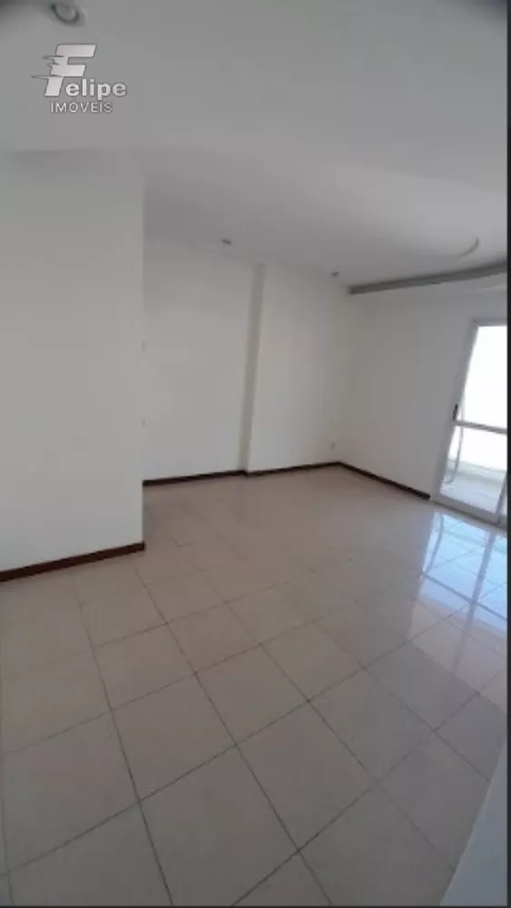 Apartamento à venda com 4 quartos, 157m² - Foto 3