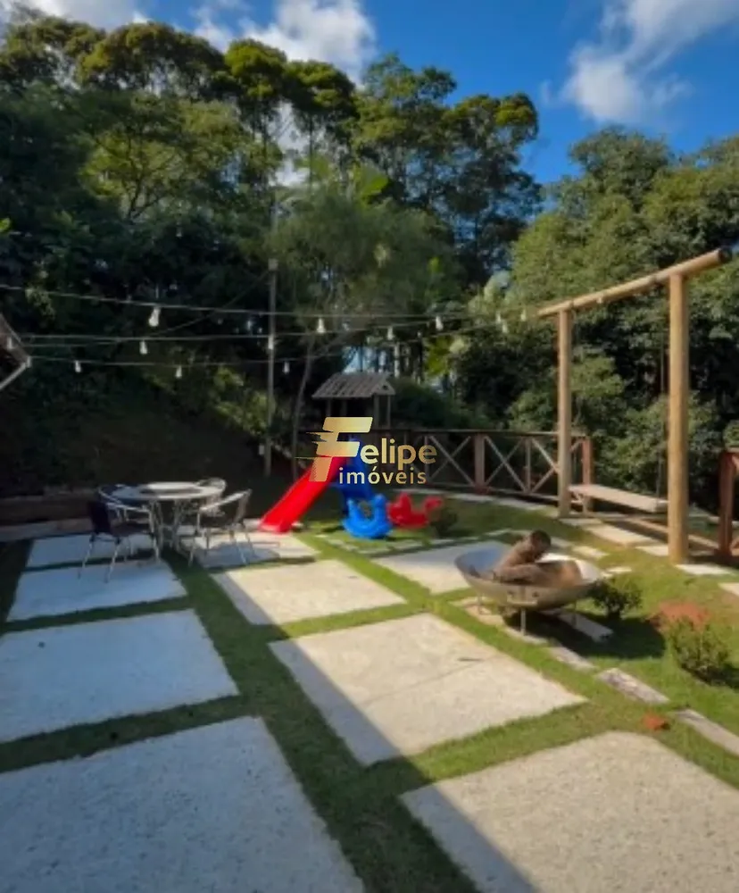 Casa, 3 quartos, 210 m² - Foto 1