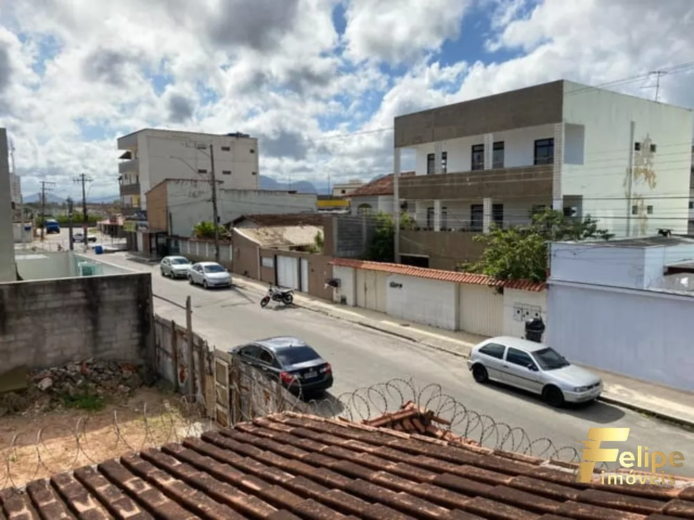 Casa à venda com 5 quartos, 360m² - Foto 3