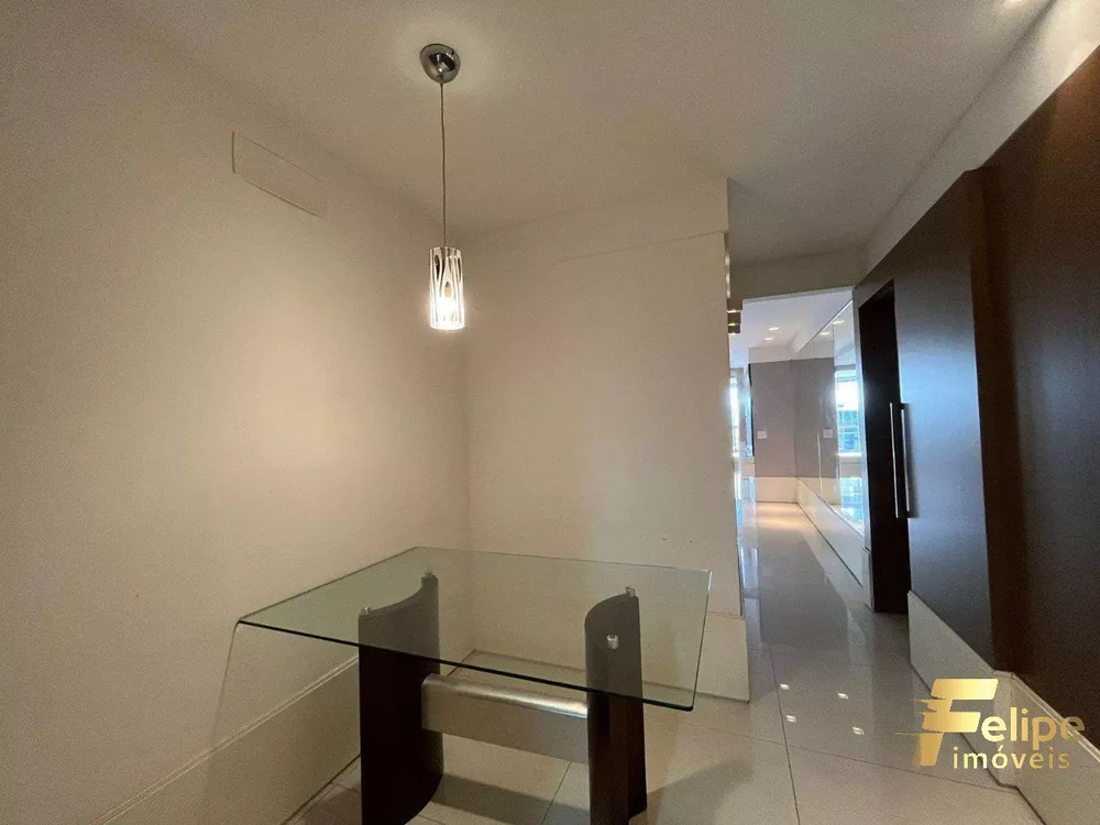 Apartamento à venda com 4 quartos, 160m² - Foto 2