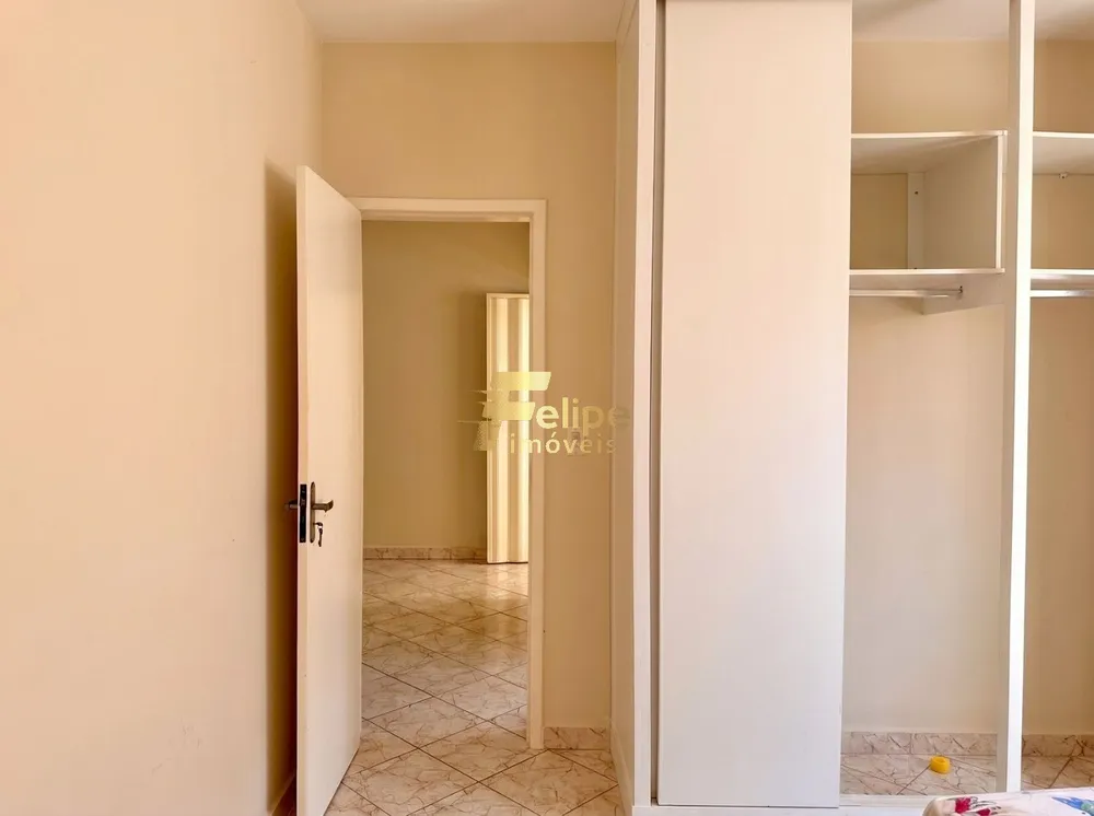 Casa, 4 quartos, 235 m² - Foto 3