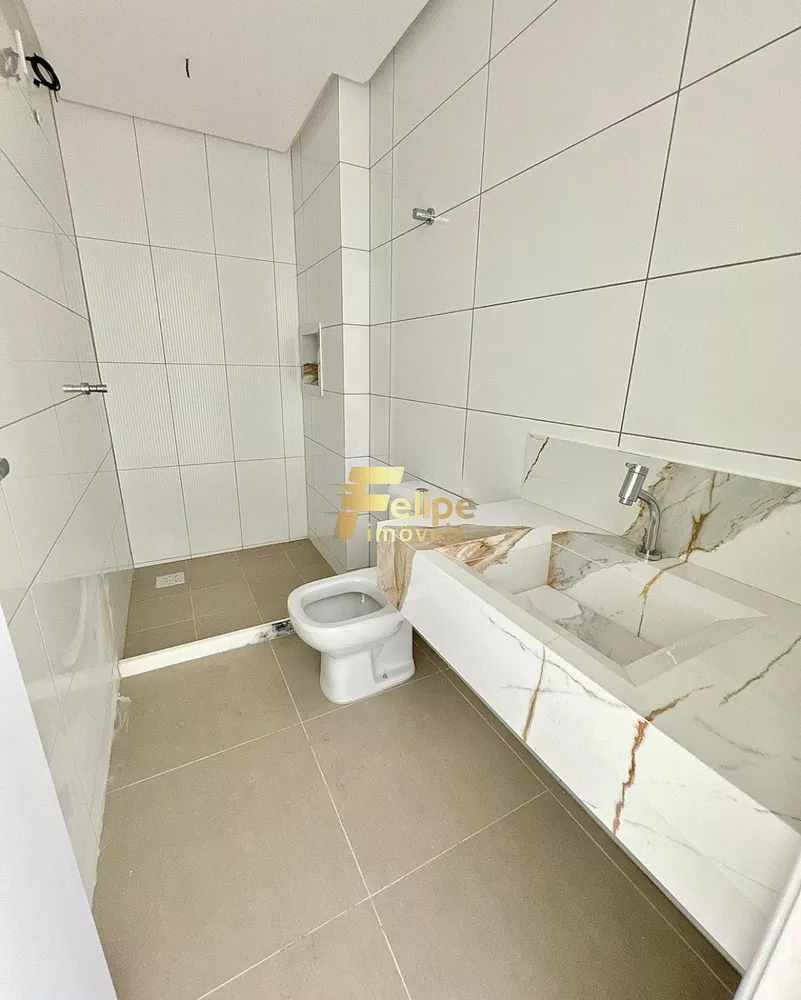 Apartamento à venda com 3 quartos, 123m² - Foto 3