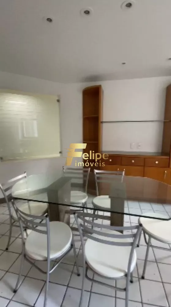 Apartamento à venda com 4 quartos, 220m² - Foto 12