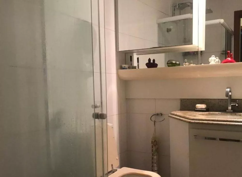 Apartamento à venda com 4 quartos, 162m² - Foto 8