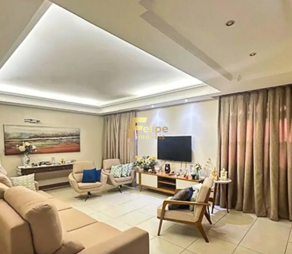 Casa, 3 quartos, 208 m² - Foto 1