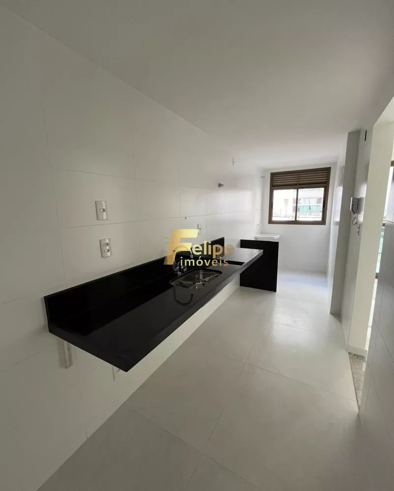 Apartamento à venda com 3 quartos, 86m² - Foto 2