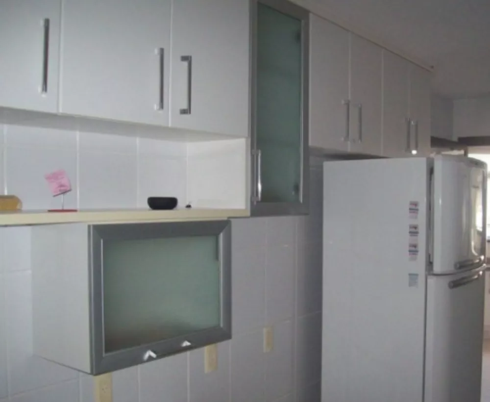 Apartamento à venda com 4 quartos, 220m² - Foto 4