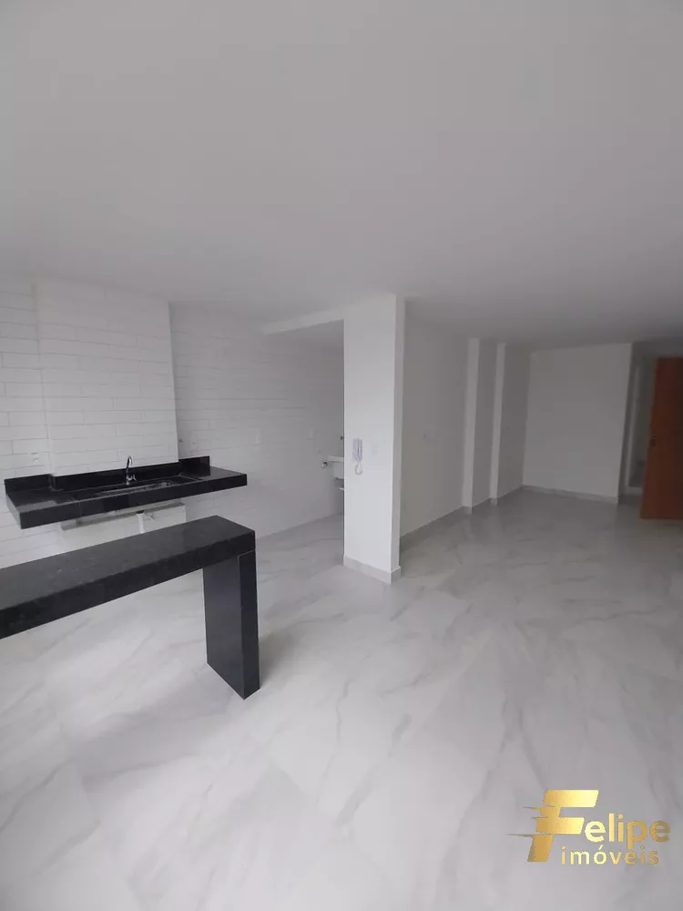 Apartamento à venda com 2 quartos, 66m² - Foto 3