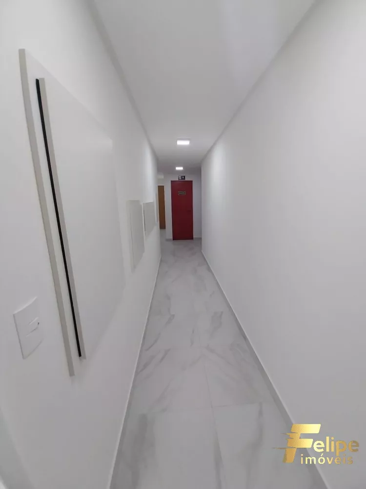 Apartamento à venda com 2 quartos, 66m² - Foto 2