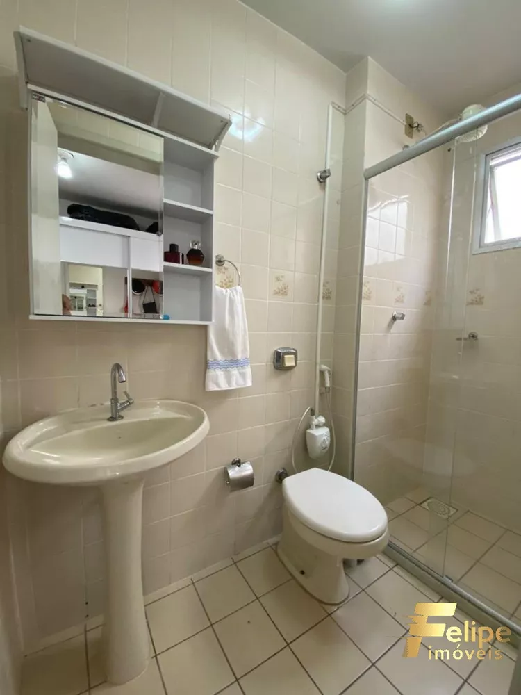 Apartamento à venda com 2 quartos, 100m² - Foto 2