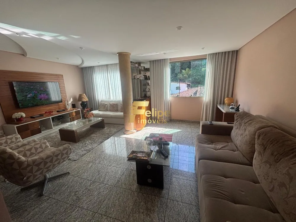 Casa, 3 quartos, 383 m² - Foto 1