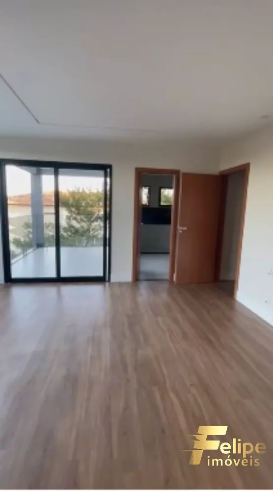 Casa à venda com 4 quartos, 312m² - Foto 12