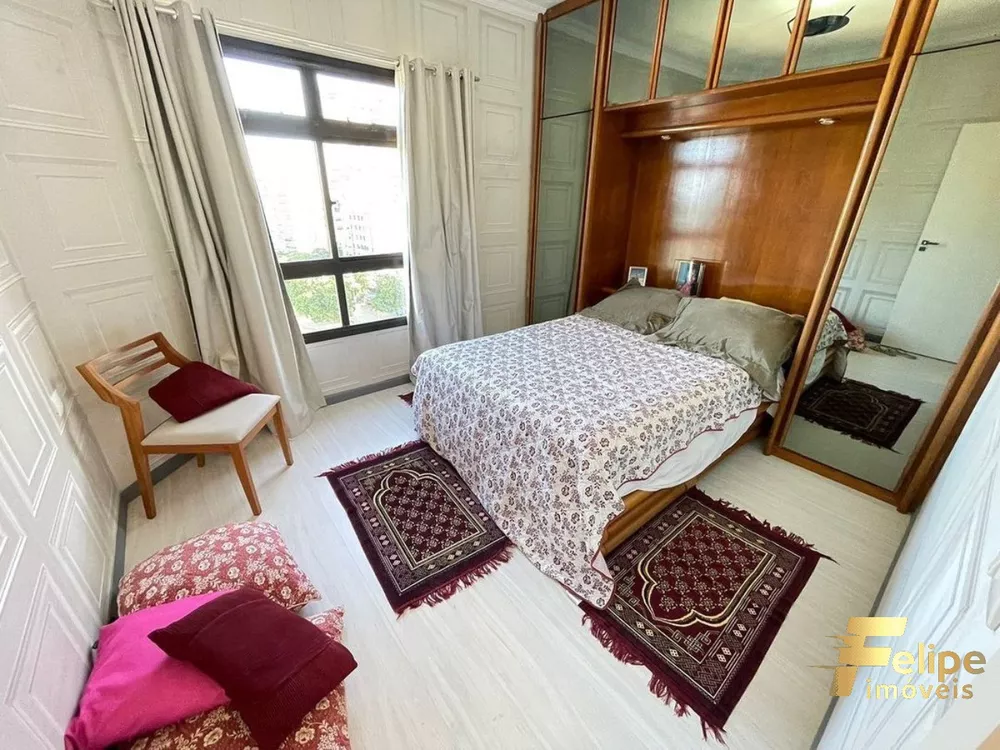 Apartamento à venda com 2 quartos, 90m² - Foto 4