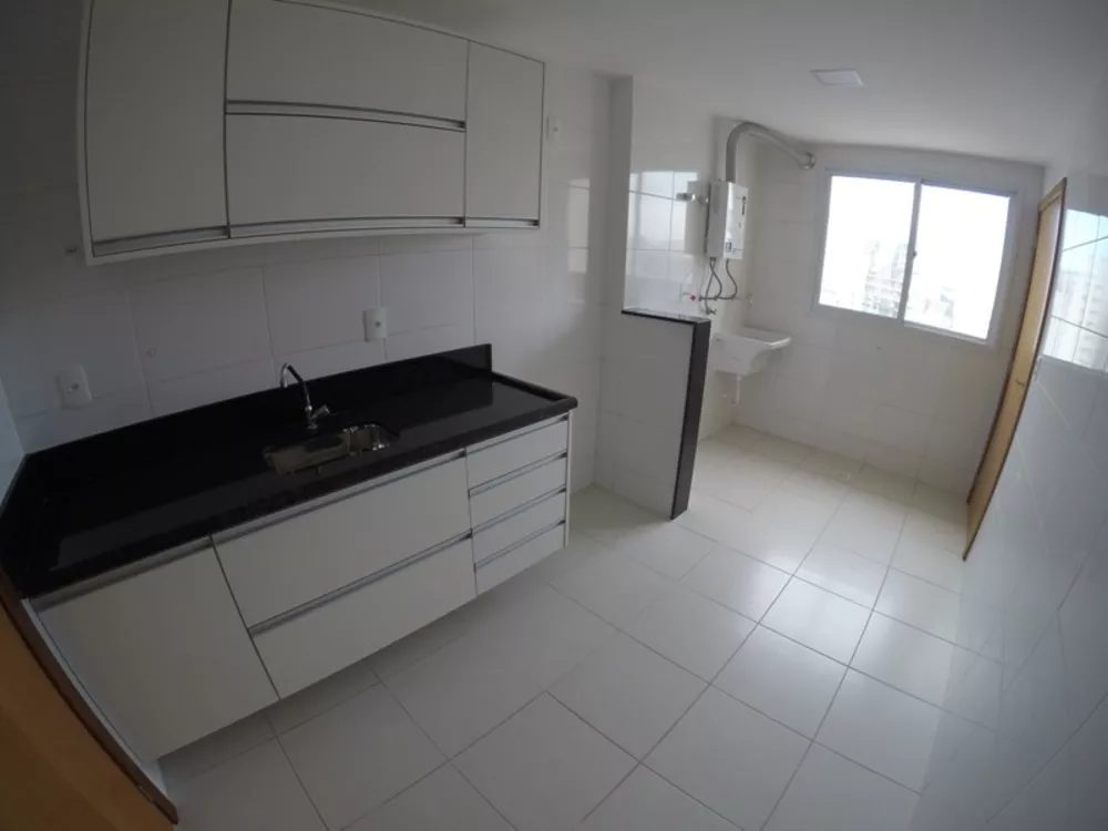 Apartamento à venda com 3 quartos, 98m² - Foto 4