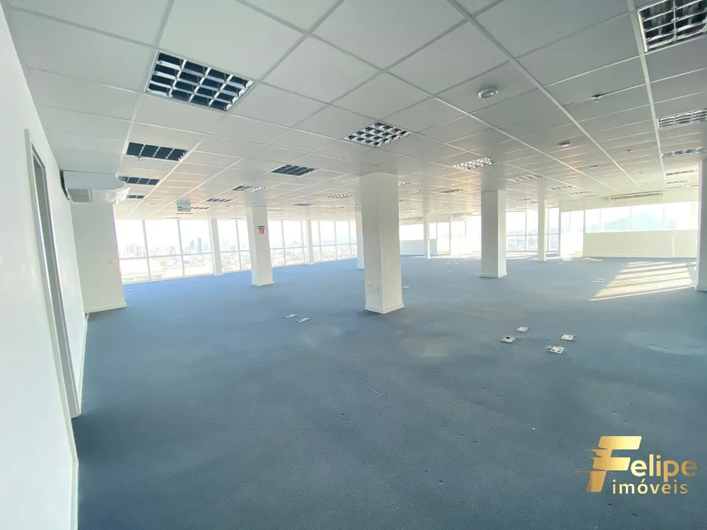 Sala-Conjunto, 823 m² - Foto 1