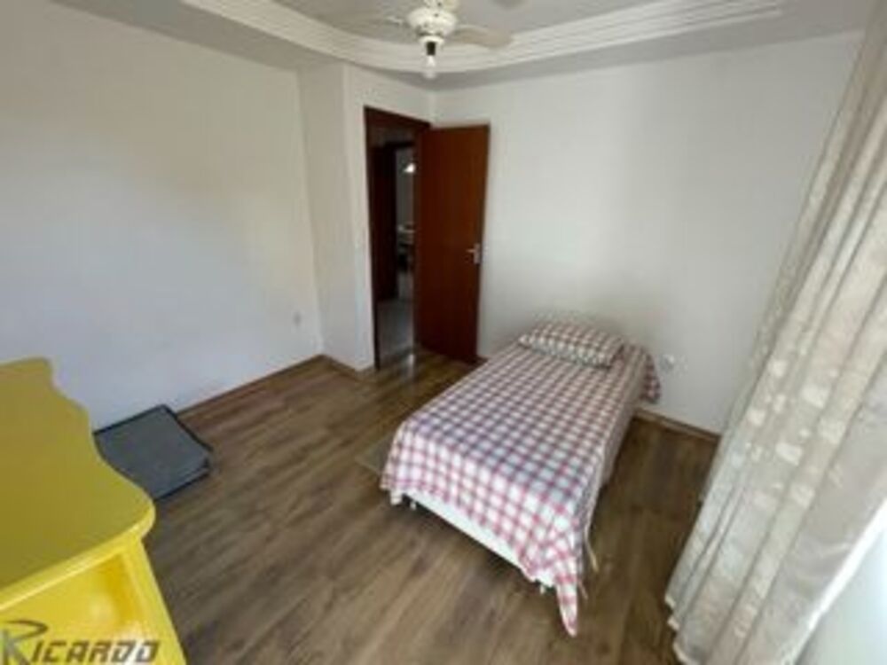 Casa, 3 quartos, 360 m² - Foto 1