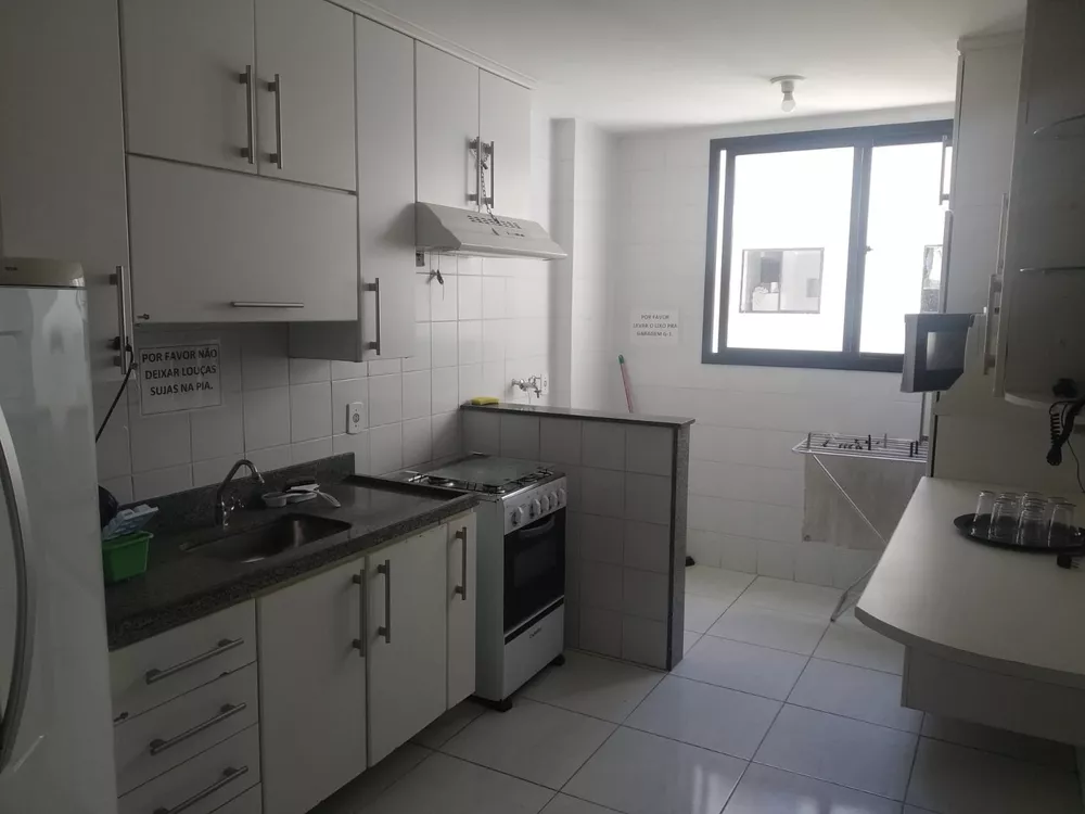 Apartamento à venda com 2 quartos, 65m² - Foto 13