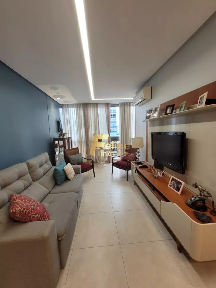 Apartamento à venda com 3 quartos, 100m² - Foto 1