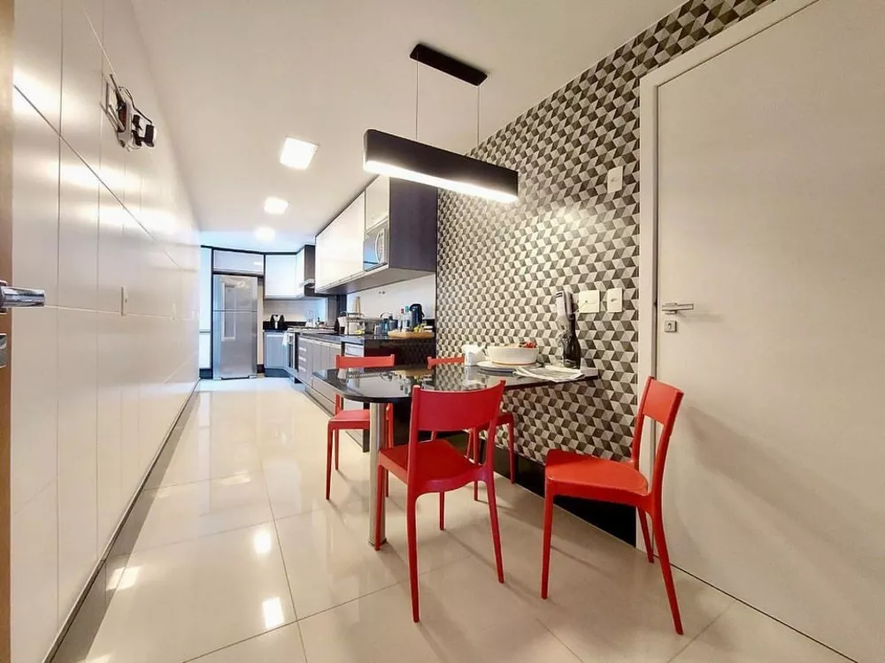 Apartamento à venda com 4 quartos, 143m² - Foto 3