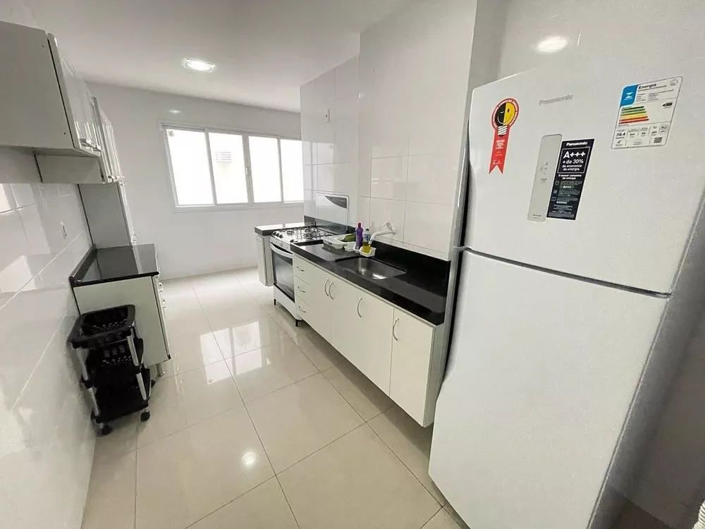 Apartamento à venda com 3 quartos, 96m² - Foto 3