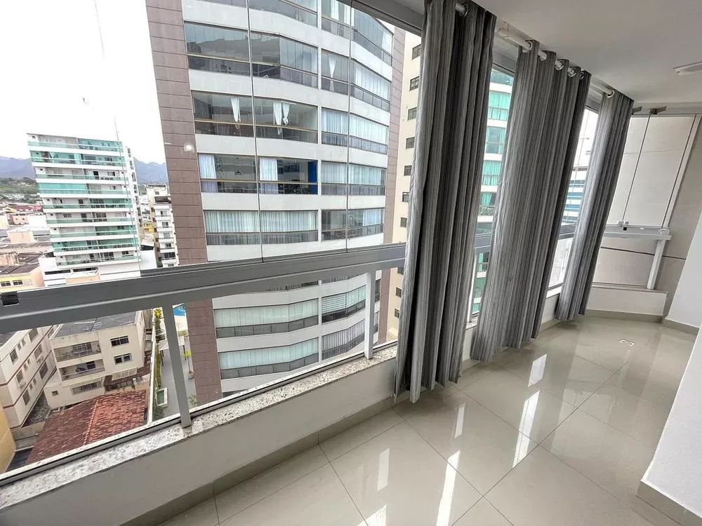 Apartamento à venda com 3 quartos, 96m² - Foto 1