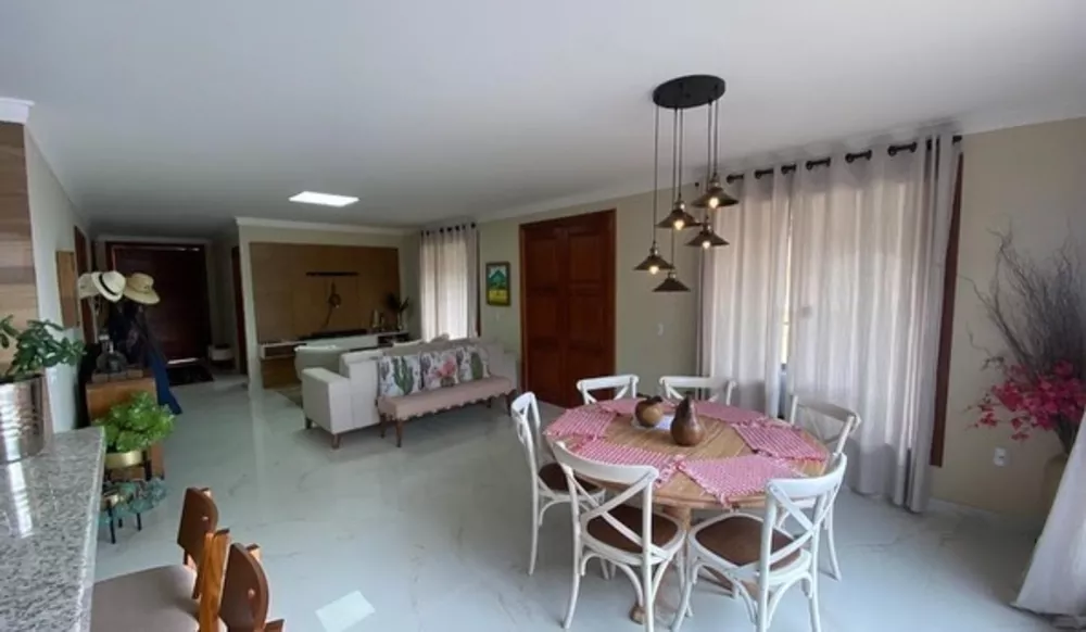 Casa à venda com 3 quartos, 754m² - Foto 3