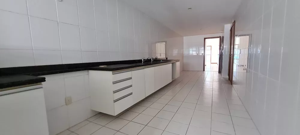 Apartamento à venda com 4 quartos, 265m² - Foto 9