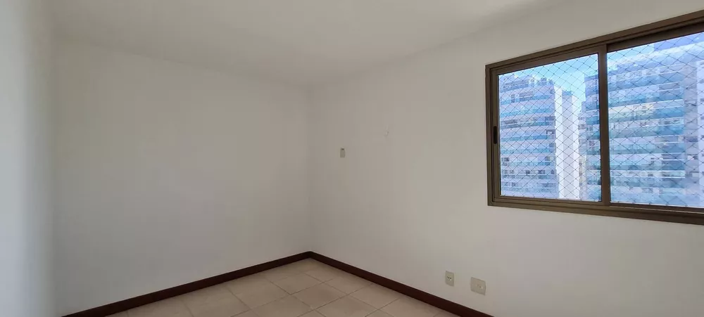 Apartamento à venda com 4 quartos, 265m² - Foto 15