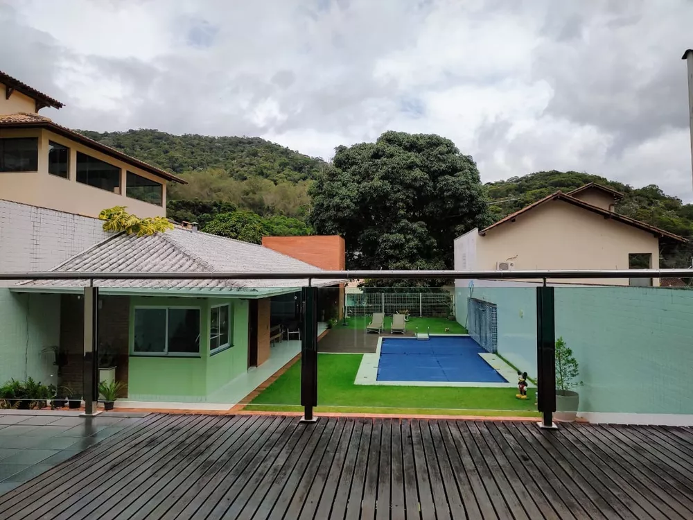 Casa à venda com 6 quartos, 600m² - Foto 10