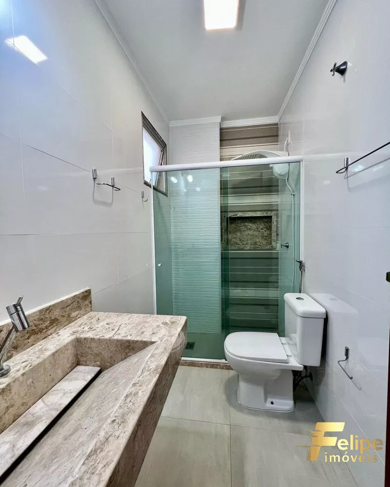 Apartamento à venda com 4 quartos, 200m² - Foto 4