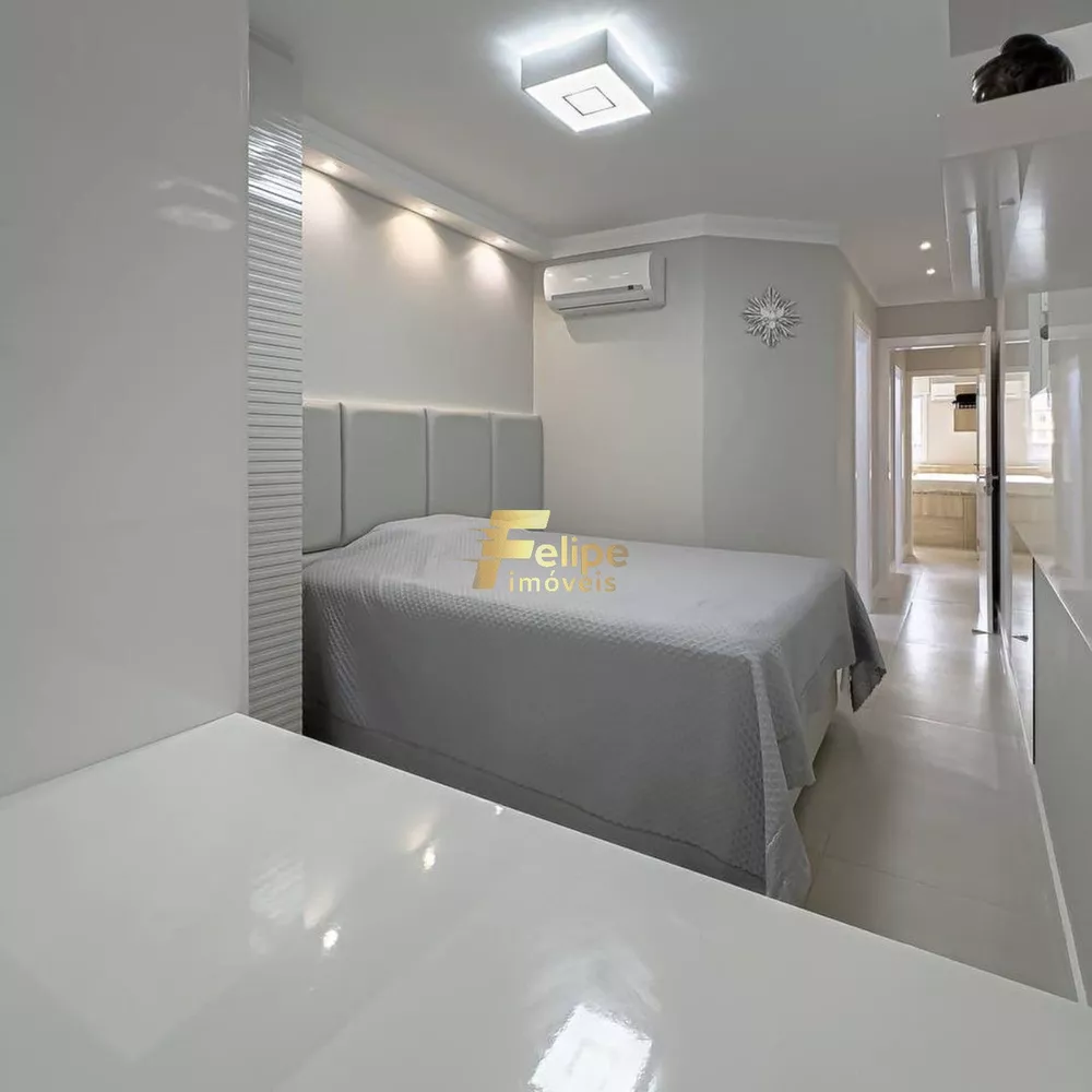 Apartamento à venda com 3 quartos, 130m² - Foto 3