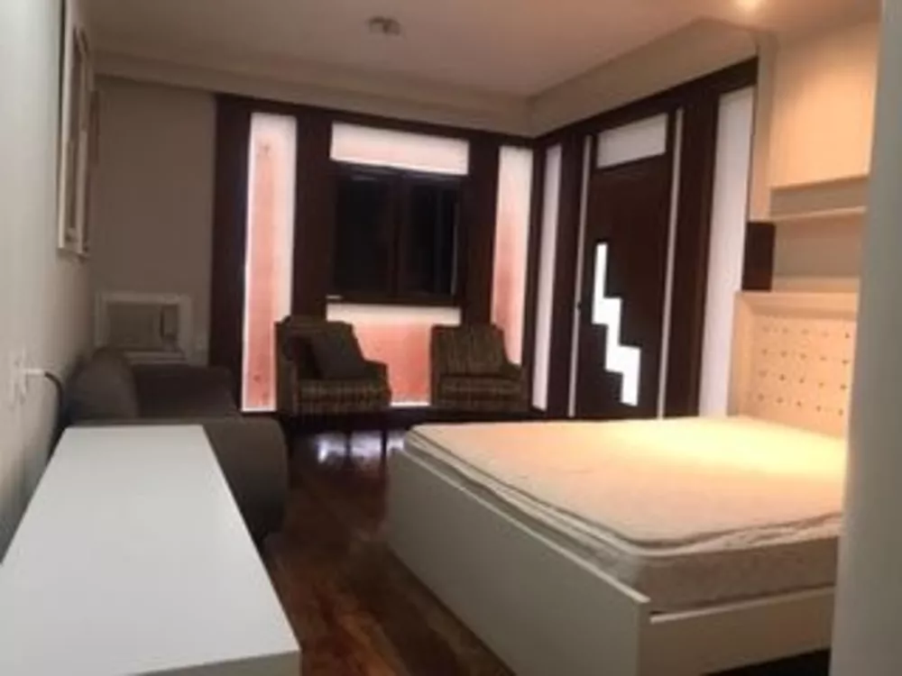 Casa à venda com 5 quartos, 1000m² - Foto 15