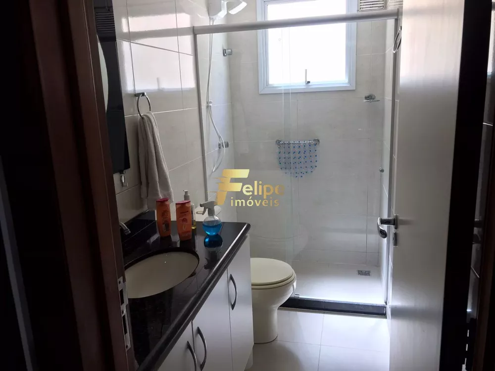 Apartamento à venda com 3 quartos, 140m² - Foto 3