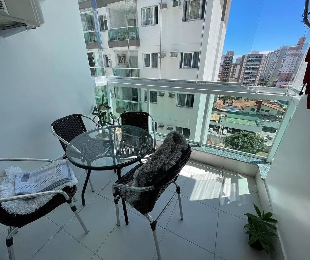 Apartamento à venda com 2 quartos, 60m² - Foto 4