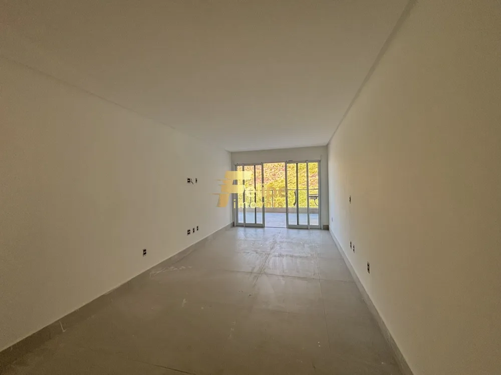 Apartamento, 3 quartos, 182 m² - Foto 2