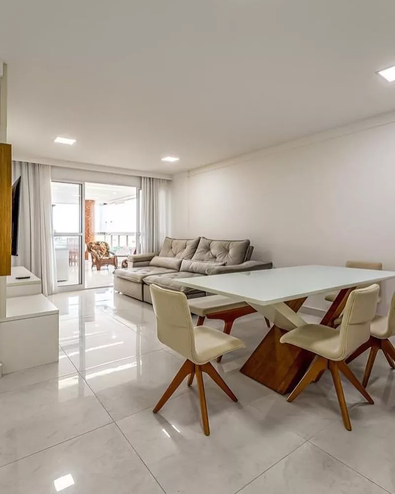 Apartamento à venda com 4 quartos, 220m² - Foto 5