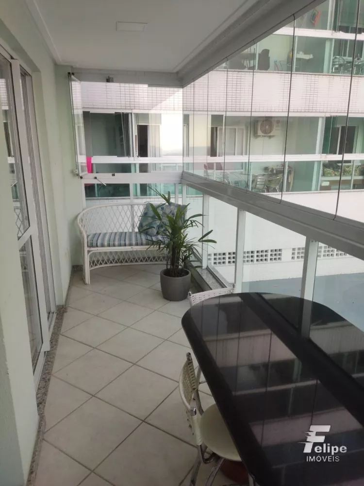 Apartamento à venda com 2 quartos, 70m² - Foto 5