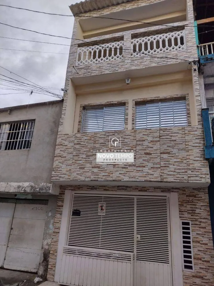 Sobrado, 3 quartos, 204 m² - Foto 2