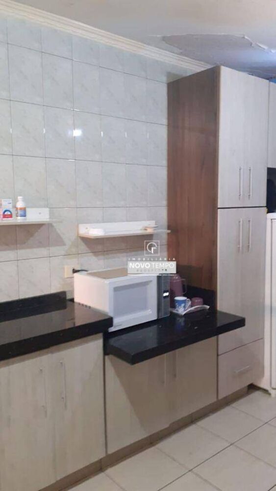 Casa à venda com 4 quartos, 300m² - Foto 29