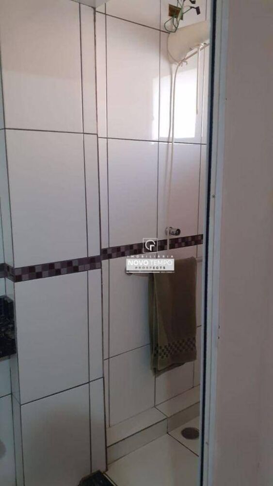 Casa à venda com 4 quartos, 300m² - Foto 18
