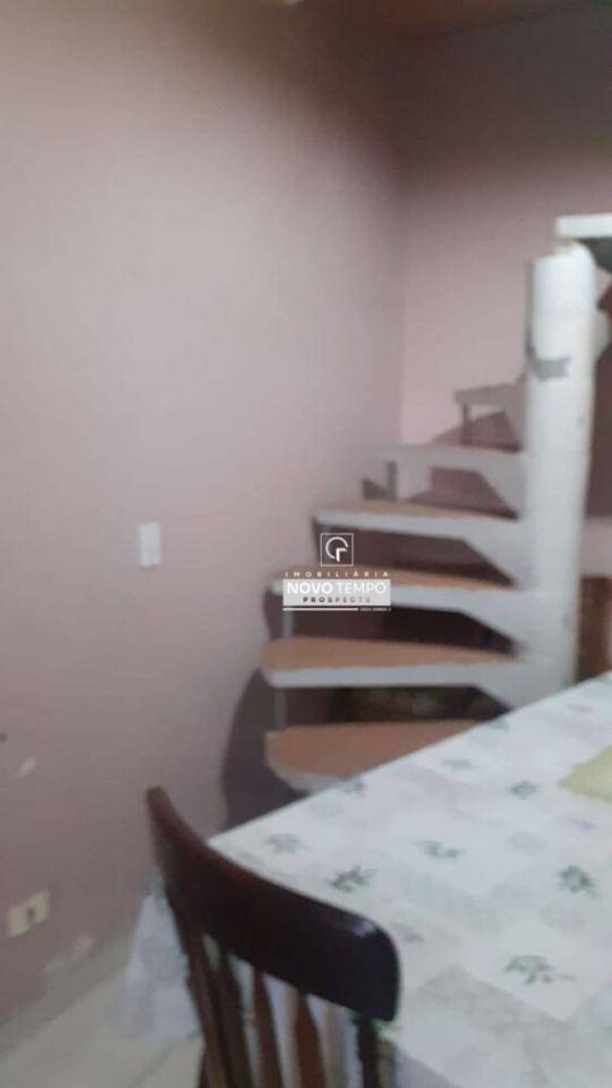 Casa à venda com 4 quartos, 300m² - Foto 20