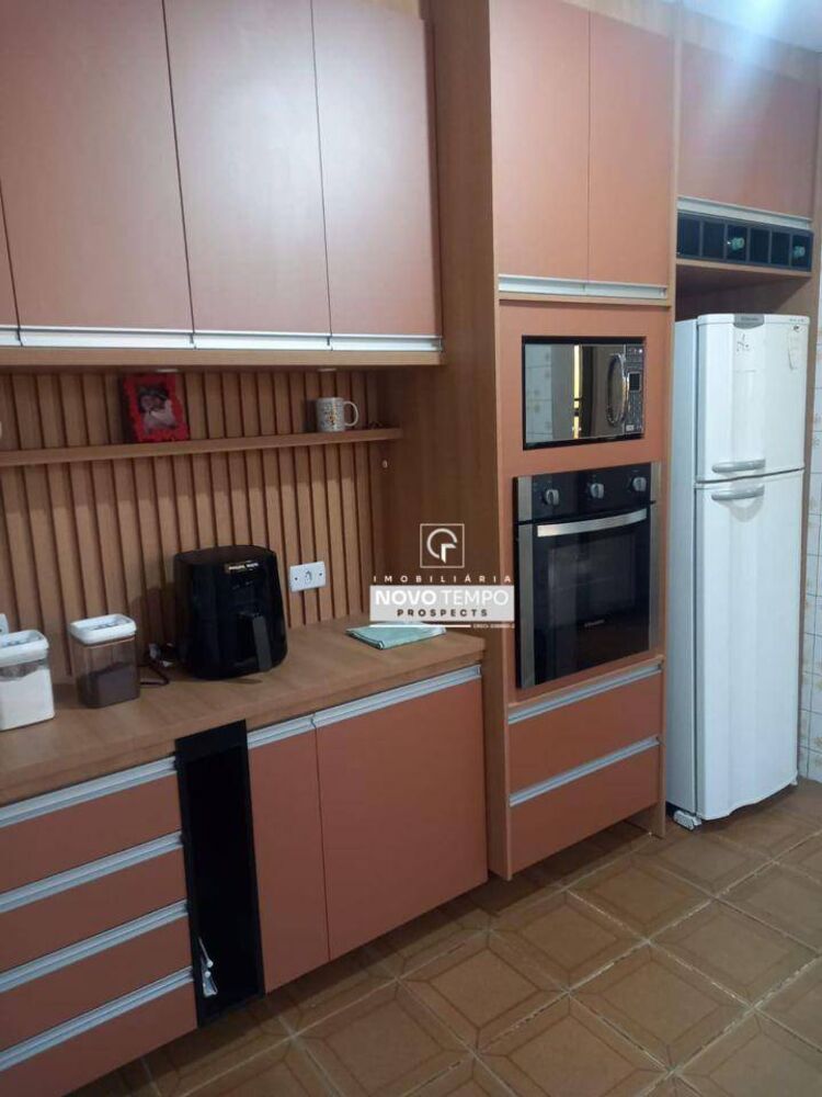 Casa à venda com 2 quartos, 227m² - Foto 5