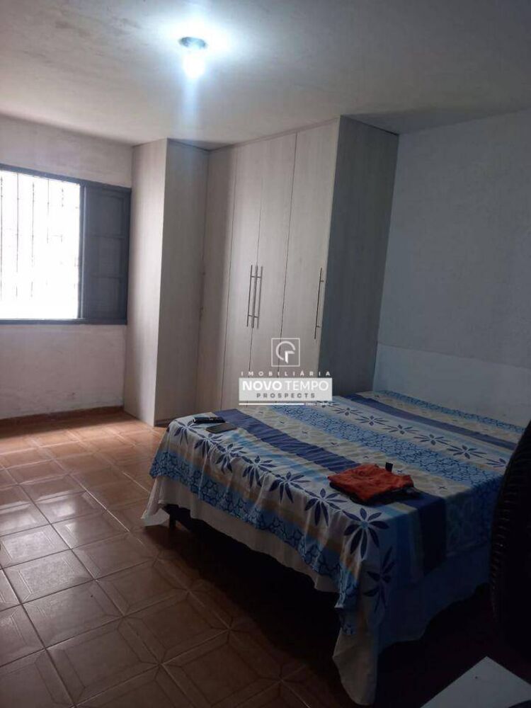 Casa à venda com 2 quartos, 227m² - Foto 8