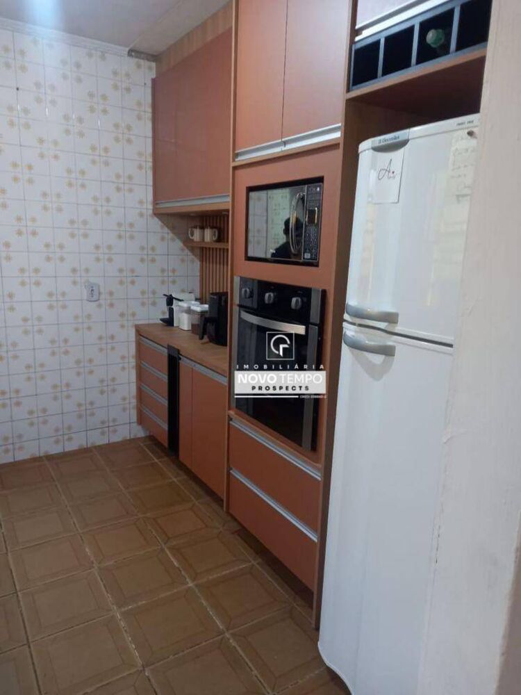 Casa à venda com 2 quartos, 227m² - Foto 6