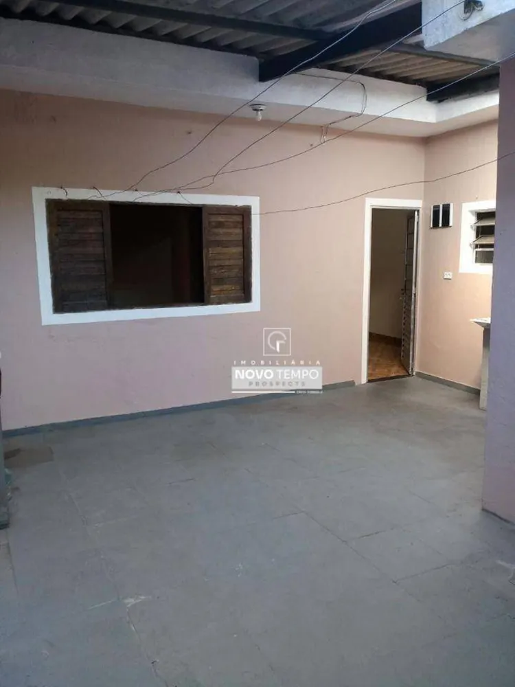 Casa, 1 quarto, 147 m² - Foto 1