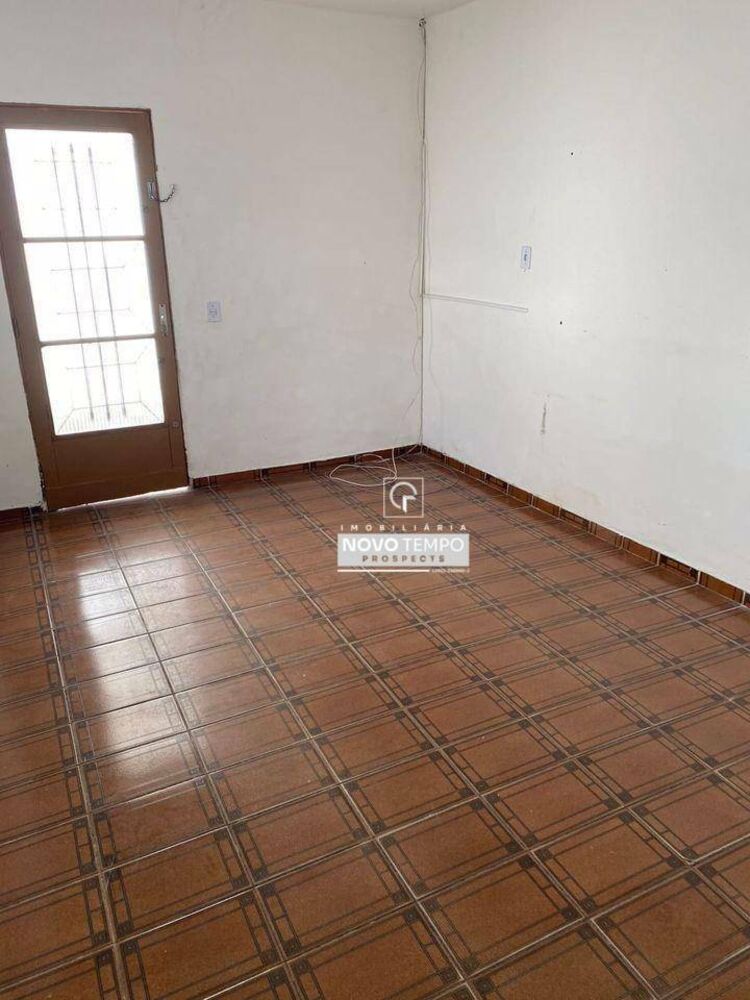 Casa à venda com 3 quartos, 200m² - Foto 3