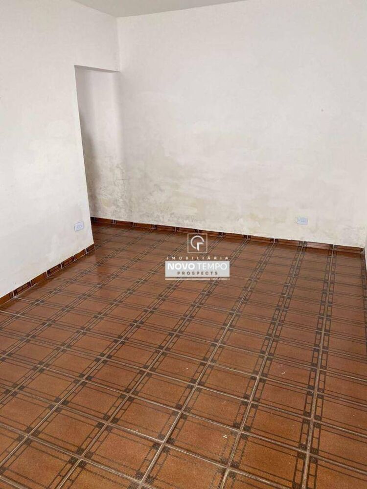 Casa à venda com 3 quartos, 200m² - Foto 2