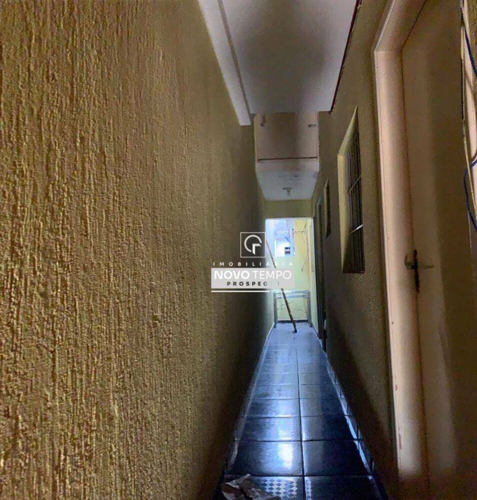 Sobrado à venda com 3 quartos, 125m² - Foto 1