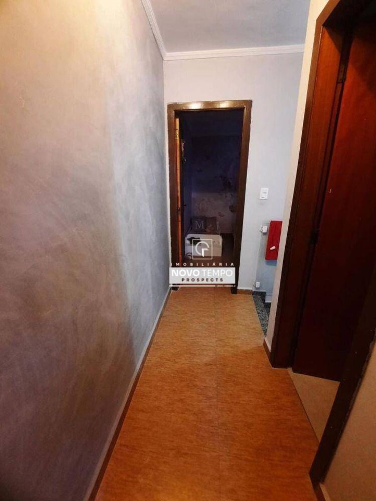 Casa à venda com 2 quartos, 70m² - Foto 9